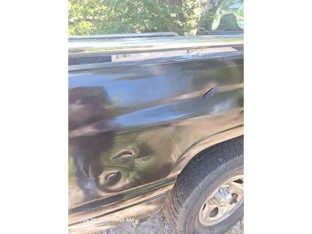 Photo of 1999 Black Dodge Ram 1500