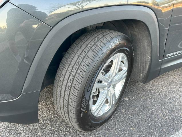 Photo of 2019 Gray GMC Terrain