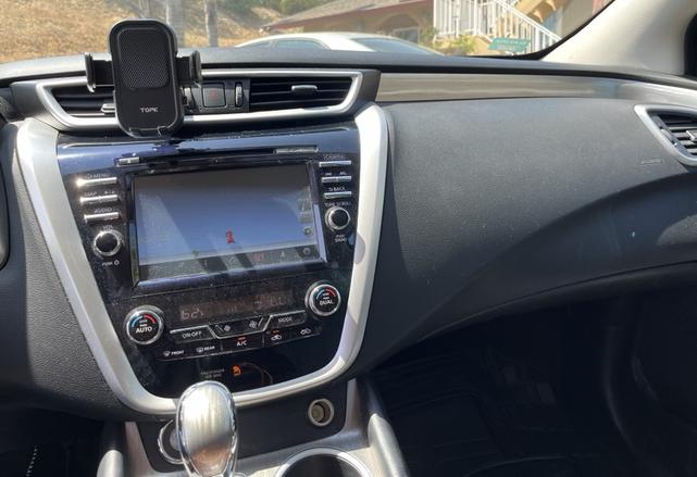 Photo of 2017 Black Nissan Murano
