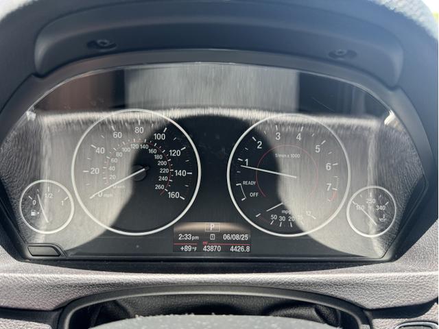 Photo of 2017 Beige BMW 330