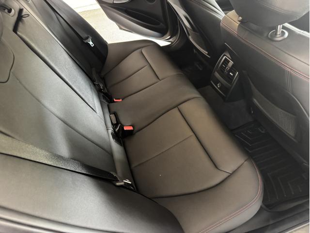 Photo of 2017 Beige BMW 330