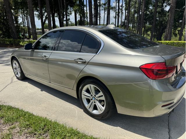 Photo of 2017 Beige BMW 330