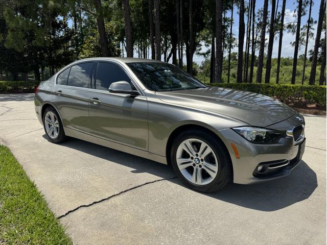 Photo of 2017 Beige BMW 330