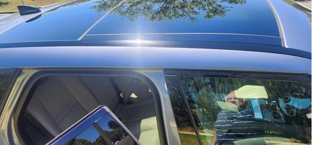 Photo of 2021 Blue Land Rover Range Rover Velar