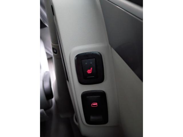 Photo of 2009 Black Volkswagen Routan
