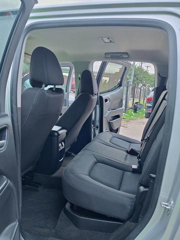Photo of 2017 Silver Chevrolet Colorado