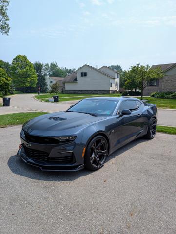 Photo of 2019 Gray Chevrolet Camaro