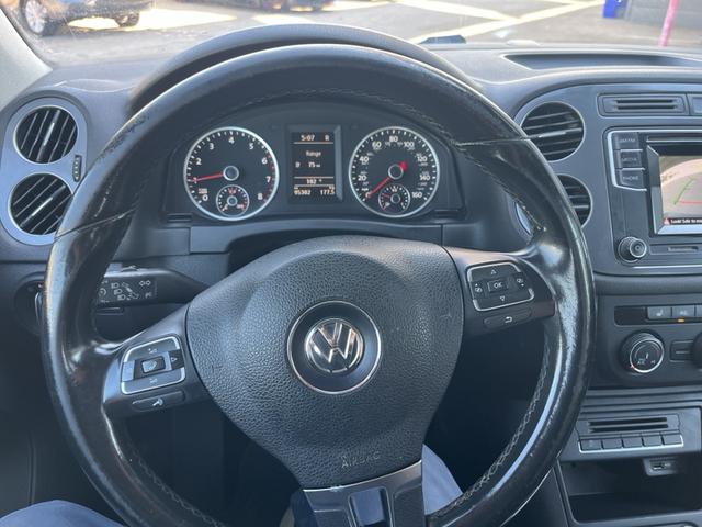 Photo of 2016 Beige Volkswagen Tiguan