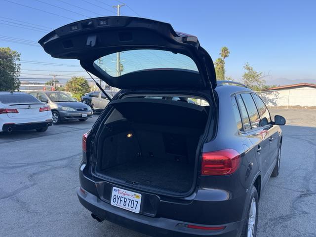 Photo of 2016 Beige Volkswagen Tiguan