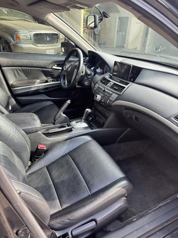 Photo of 2008 Black Honda Accord