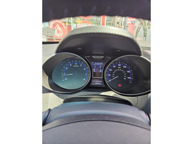 Photo of 2013 Black Hyundai Veloster