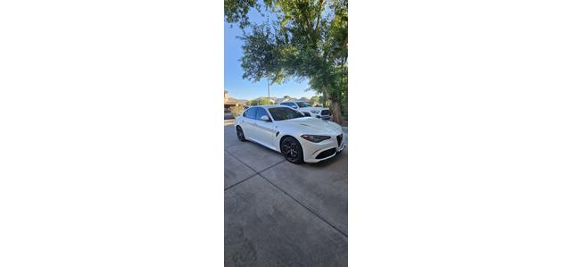 Photo of 2018 White Alfa Romeo Giulia