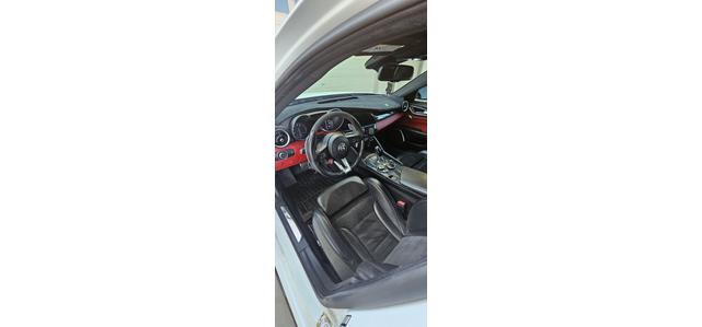 Photo of 2018 White Alfa Romeo Giulia