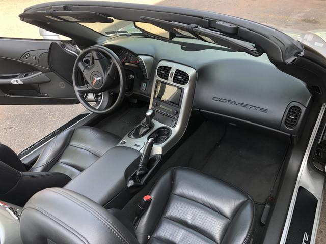 Photo of 2005 Silver Chevrolet Corvette