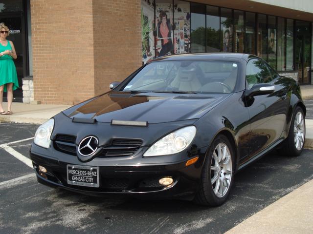 Photo of 2005 Black Mercedes-Benz SLK-Class