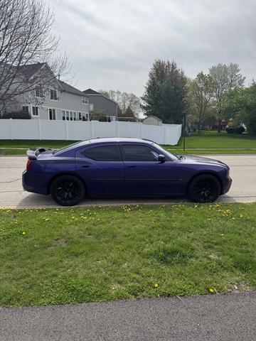 Photo of 2007 Purple Dodge Charger