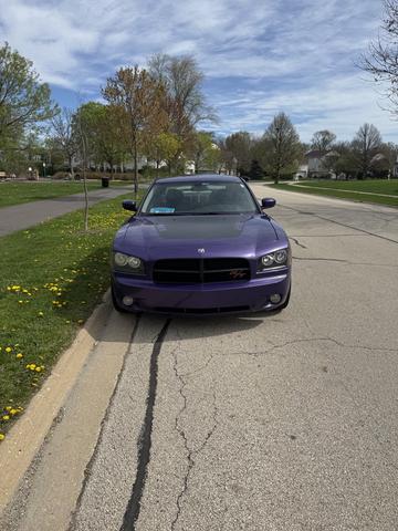 Photo of 2007 Purple Dodge Charger
