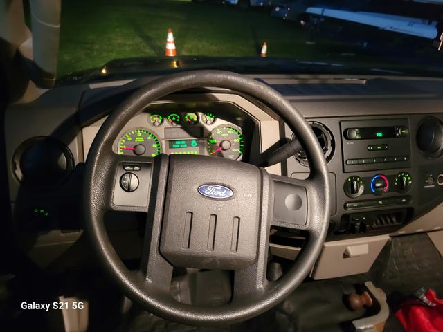 Photo of 2008 Black Ford F-350