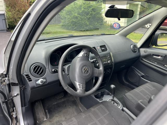 Photo of 2012 Silver Suzuki SX4