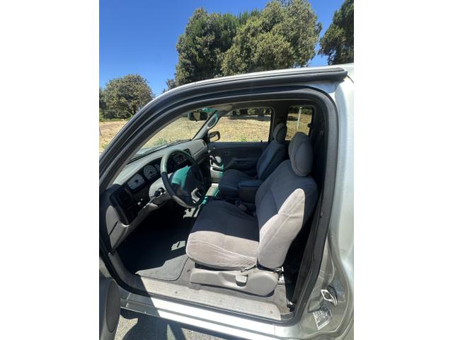 Photo of 2001 Silver Toyota Tacoma
