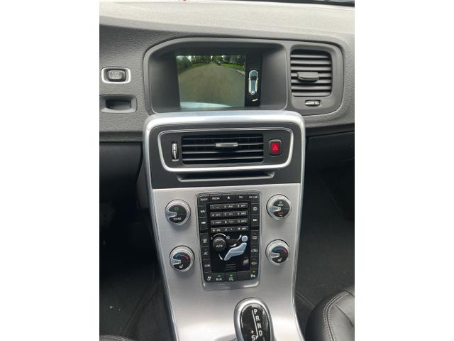 Photo of 2017 Silver Volvo V60