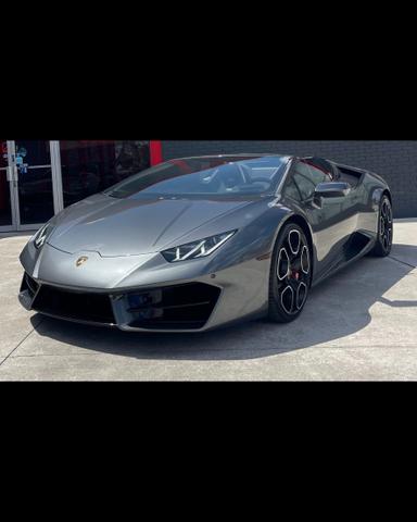 Photo of 2019 Gray Lamborghini Huracan