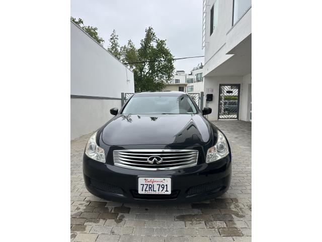 Photo of 2009 Black INFINITI G37