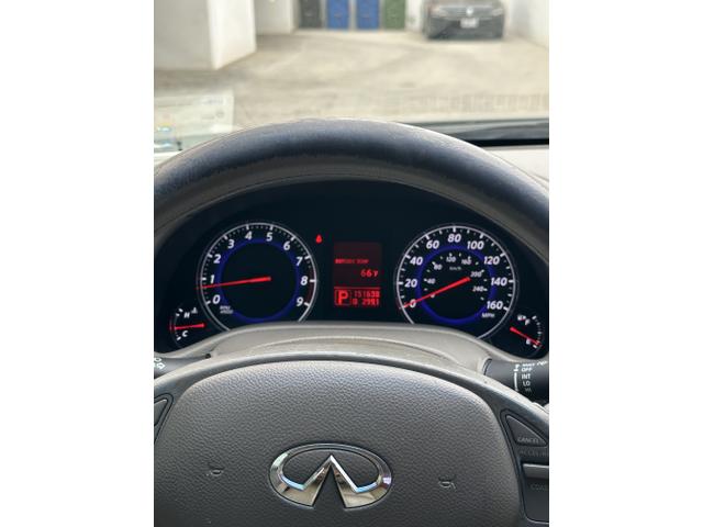 Photo of 2009 Black INFINITI G37