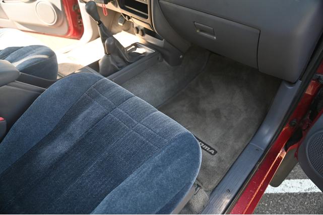 Photo of 1998 Red Toyota Tacoma