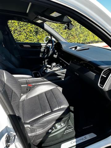 Photo of 2019 White Porsche Cayenne