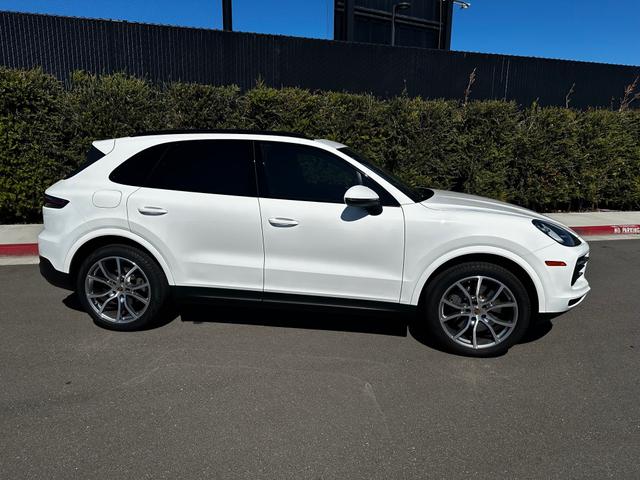 Photo of 2019 White Porsche Cayenne