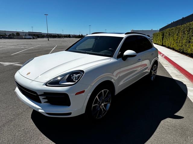 Photo of 2019 White Porsche Cayenne