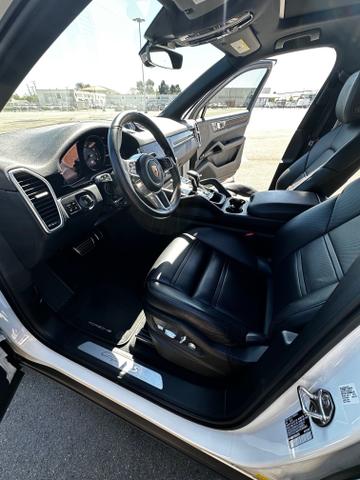 Photo of 2019 White Porsche Cayenne