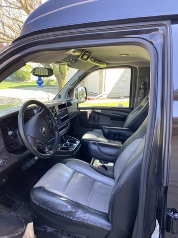 Photo of 2008 Black Chevrolet Express 1500