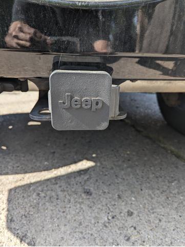 Photo of 2014 White Jeep Wrangler Unlimited