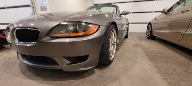 Photo of 2004 Gray BMW Z4