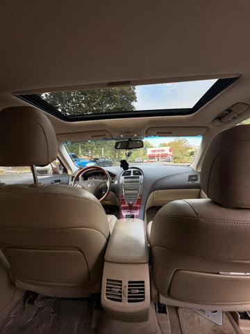 Photo of 2007 Red Lexus ES 350