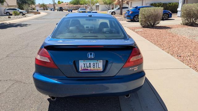 Photo of 2005 Blue Honda Accord