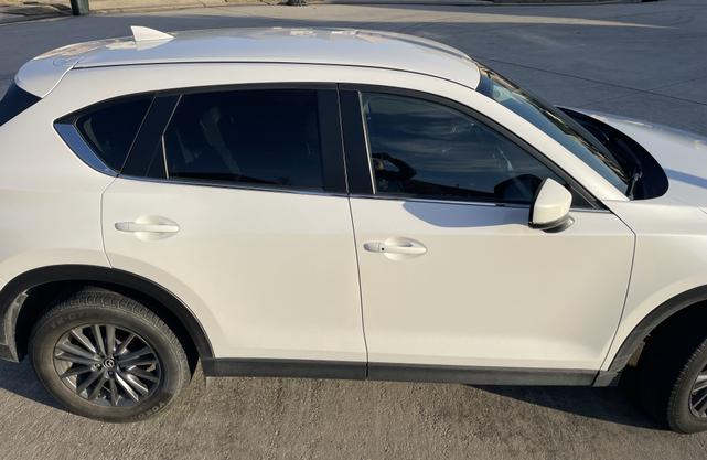 Photo of 2019 White Mazda CX-5