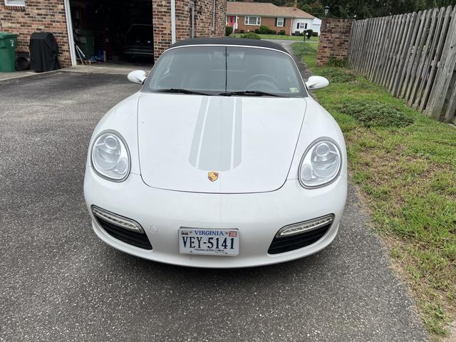 Photo of 2007 White Porsche Boxster