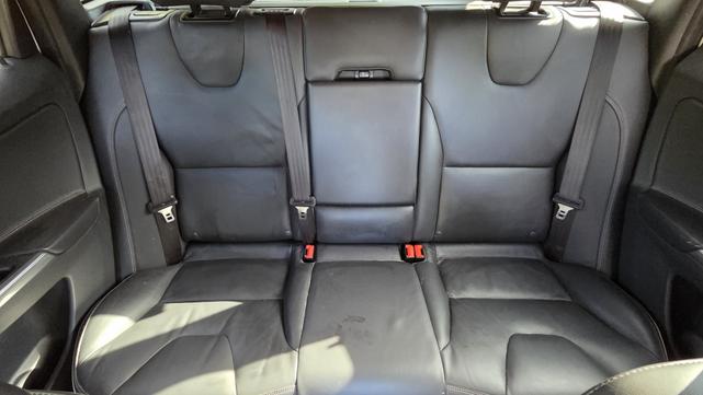 Photo of 2016 White Volvo XC60