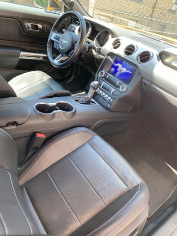 Photo of 2022 Gold Ford Mustang