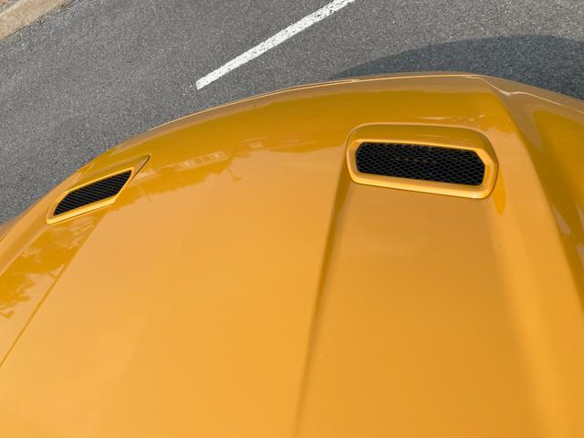 Photo of 2022 Gold Ford Mustang