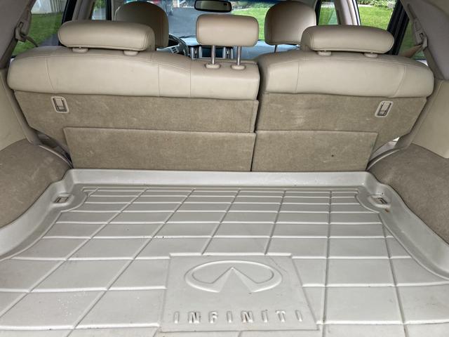 Photo of 2006 Gray INFINITI FX35