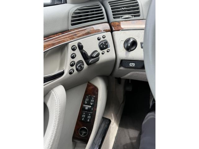 Photo of 2003 Black Mercedes-Benz S-Class