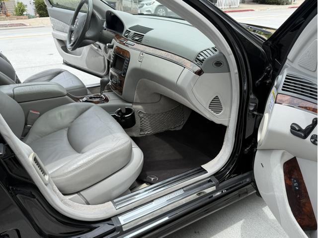 Photo of 2003 Black Mercedes-Benz S-Class
