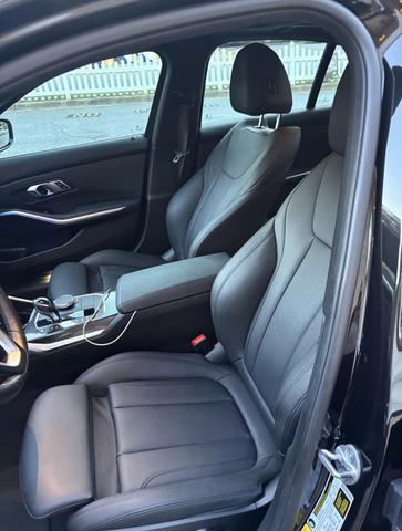 Photo of 2020 Black BMW 330