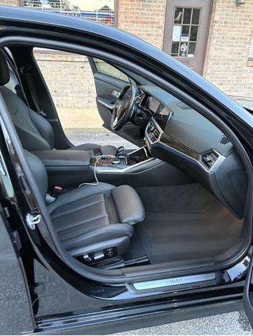Photo of 2020 Black BMW 330