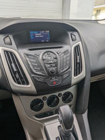 Photo of 2013 Gray Ford Focus