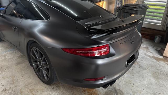 Photo of 2012 White Porsche 911